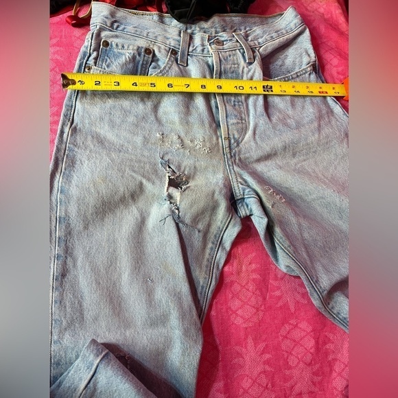 Levis Distressed Light Blue Jeans - Picture 9 of 9